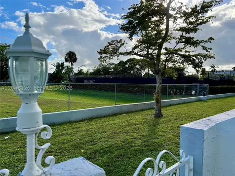 919 Hillcrest Drive Hollywood FL 33021