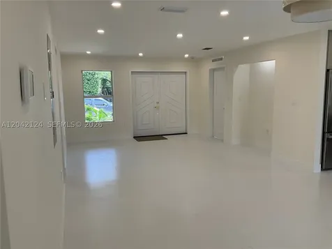2315 NW 3rd Street Miami FL 33125