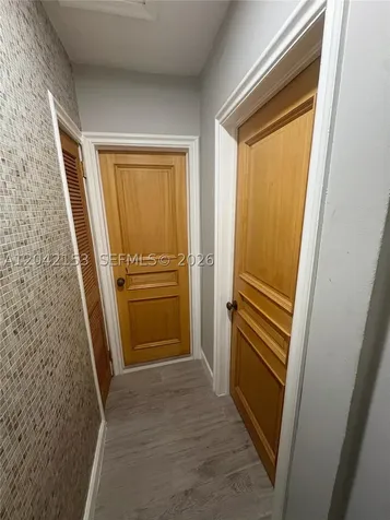 6837 SW 39th Terrace Miami FL 33155