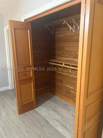 6837 SW 39th Terrace Miami FL 33155