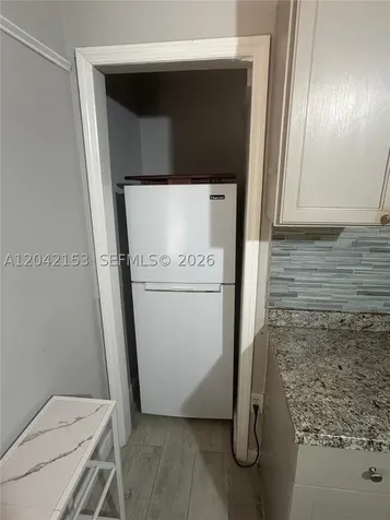 6837 SW 39th Terrace Miami FL 33155