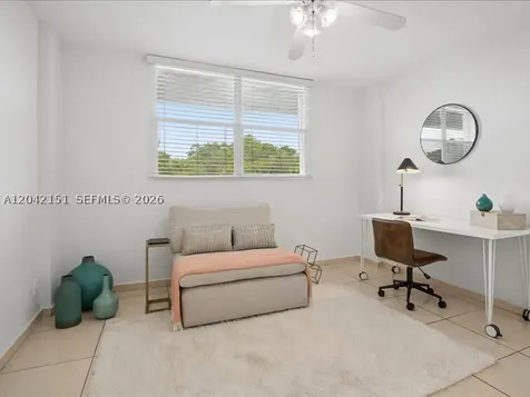 117 Royal Park Drive Oakland Park FL 33309