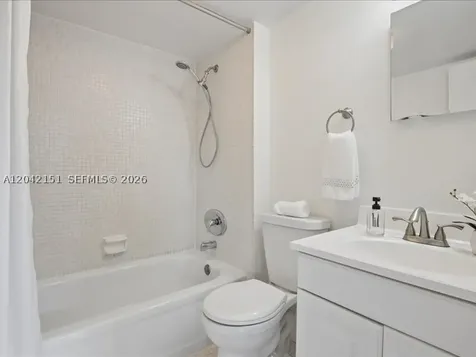 117 Royal Park Drive Oakland Park FL 33309