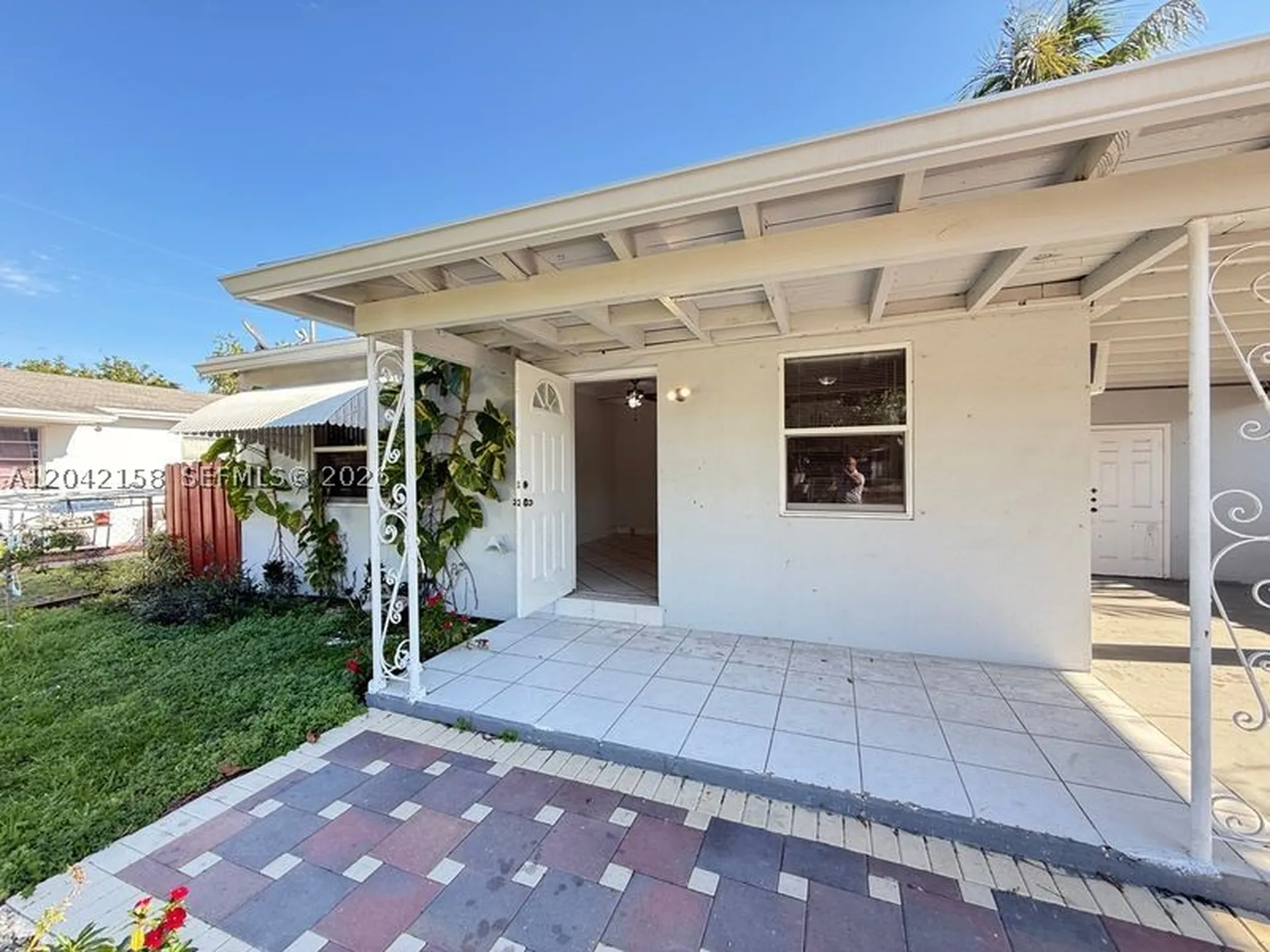2210 Roosevelt Street Hollywood FL 33020
