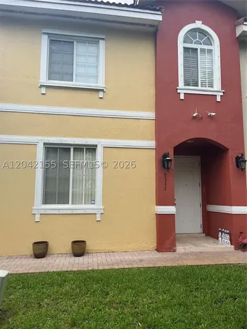 5347 SW 40th Avenue Dania Beach FL 33314