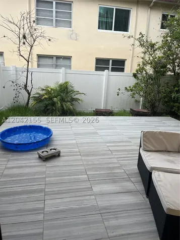 5347 SW 40th Avenue Dania Beach FL 33314
