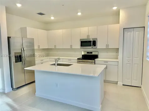 114 SW 184th Place Pembroke Pines FL 33029