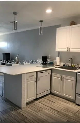 St Petersburg FL 33706