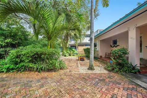 2490 Abaco Avenue Miami FL 33133