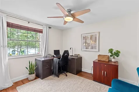 2722 Cayenne Avenue Cooper City FL 33026