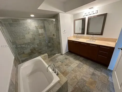 2641 N Flamingo Road Plantation FL 33323