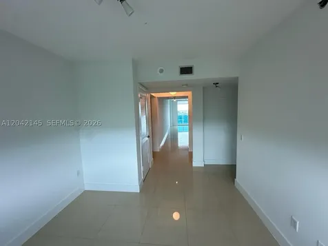 2641 N Flamingo Road Plantation FL 33323