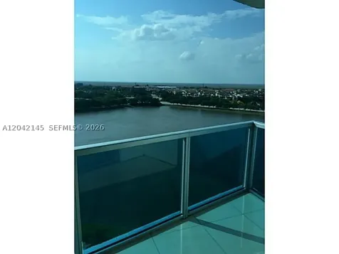 2641 N Flamingo Road Plantation FL 33323