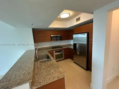 2641 N Flamingo Road Plantation FL 33323
