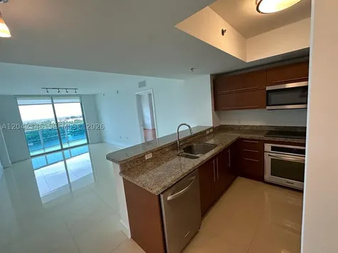 2641 N Flamingo Road Plantation FL 33323