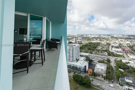 Miami FL 33132