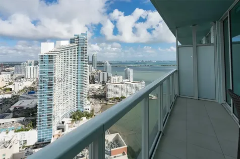 Miami FL 33132