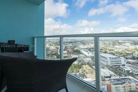 Miami FL 33132