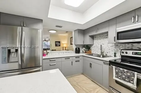 20930 SW 83rd Avenue Cutler Bay FL 33189