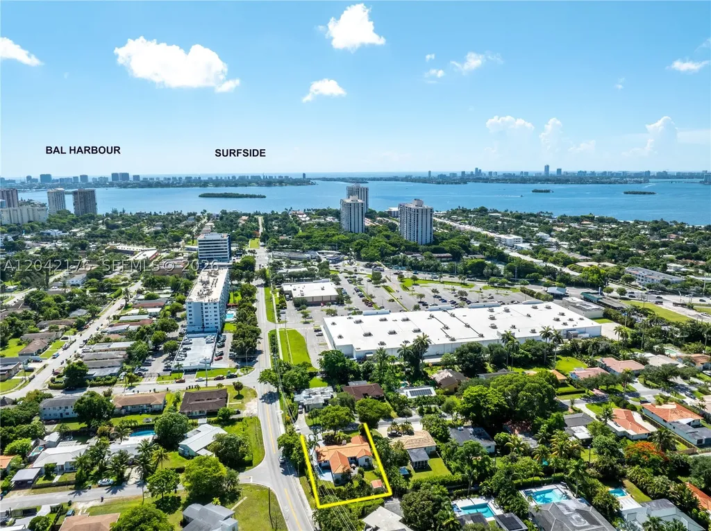 10690 NE 11th Court Miami Shores FL 33138