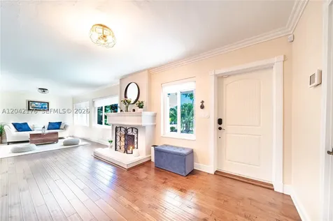 10690 NE 11th Court Miami Shores FL 33138