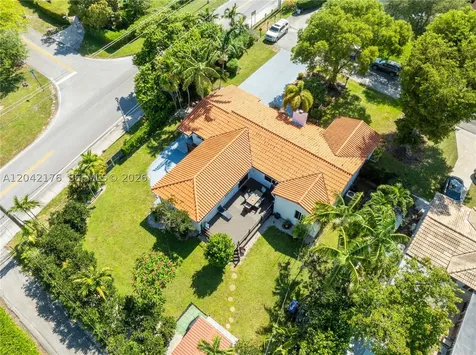 10690 NE 11th Court Miami Shores FL 33138