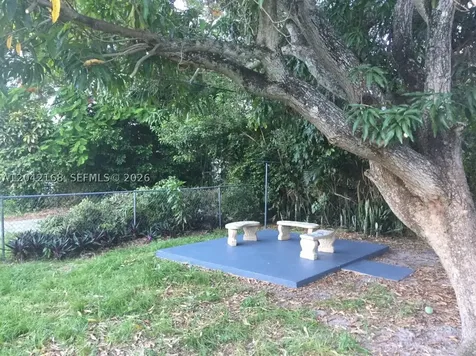 1617 NE 177th Street North Miami Beach FL 33162