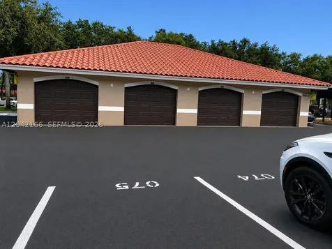 Pembroke Pines FL 33025