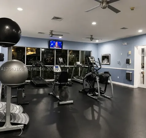 Pembroke Pines FL 33025