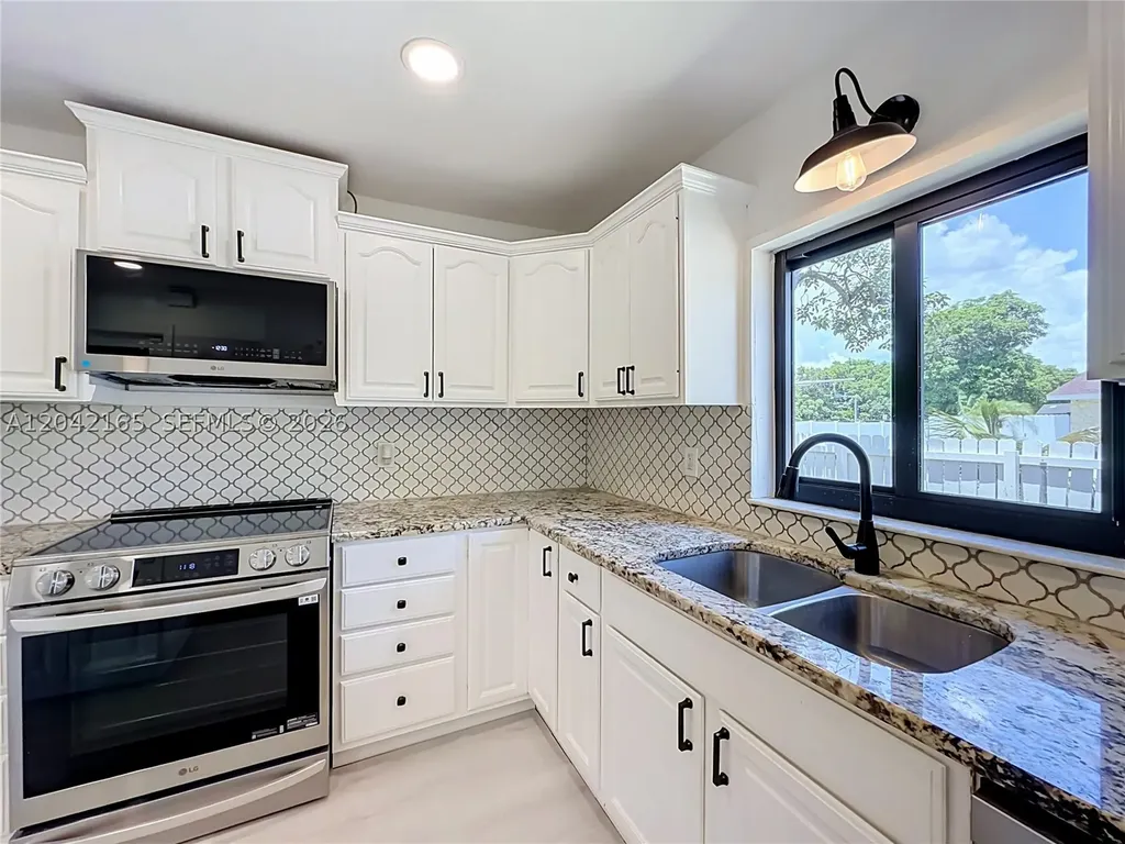 3392 NW 63rd Street Fort Lauderdale FL 33309