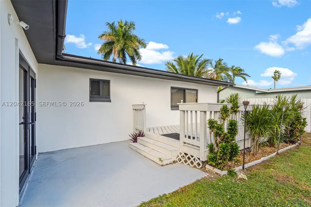 3392 NW 63rd Street Fort Lauderdale FL 33309