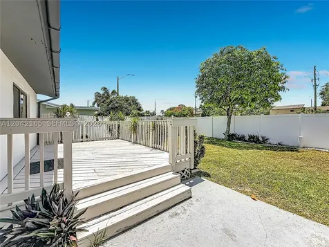 3392 NW 63rd Street Fort Lauderdale FL 33309