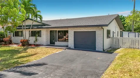 3392 NW 63rd Street Fort Lauderdale FL 33309