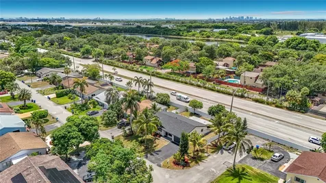 3392 NW 63rd Street Fort Lauderdale FL 33309