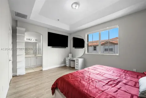 10743 NW 78th Terrace Doral FL 33178