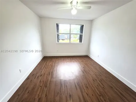 14237 SW 94th Cir Lane Miami FL 33186