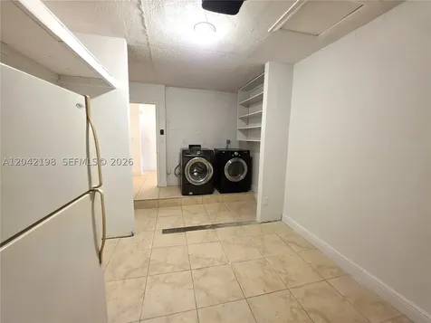 14237 SW 94th Cir Lane Miami FL 33186