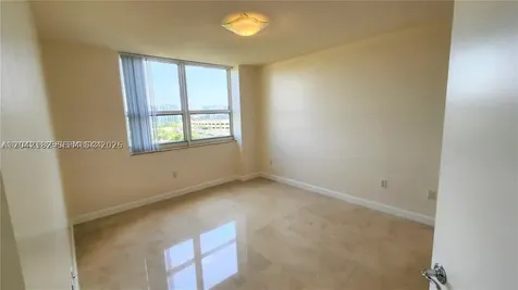 19501 W Country Club Drive Aventura FL 33180
