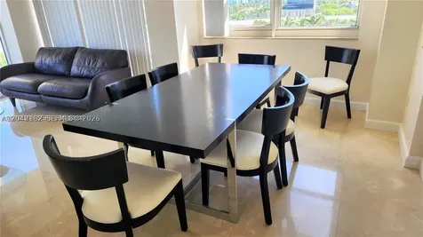 19501 W Country Club Drive Aventura FL 33180