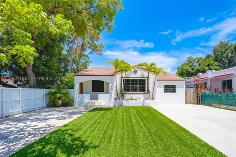 322 SW 18th Road Miami FL 33129