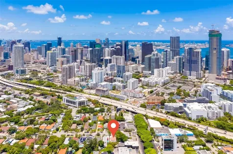 322 SW 18th Road Miami FL 33129