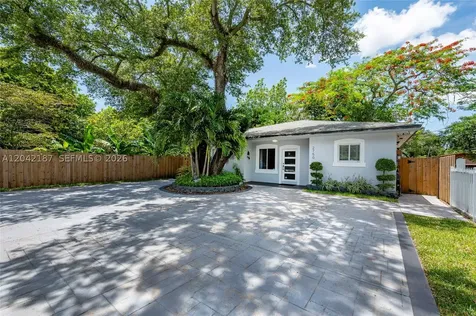 2750 NW 170th Street Miami Gardens FL 33056