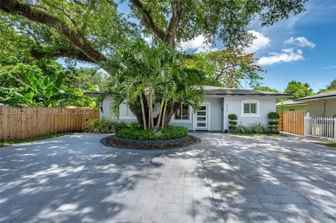 2750 NW 170th Street Miami Gardens FL 33056