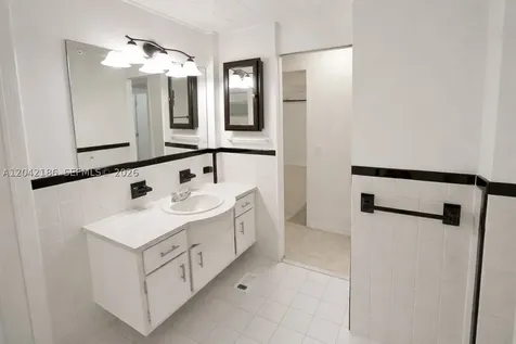 2260 SW 85th Way Davie FL 33324