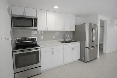 2260 SW 85th Way Davie FL 33324