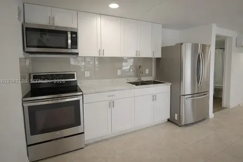 2260 SW 85th Way Davie FL 33324
