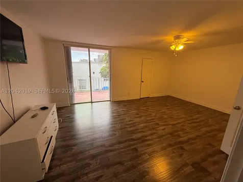 2606 NE 10 Street Hallandale Beach FL 33009