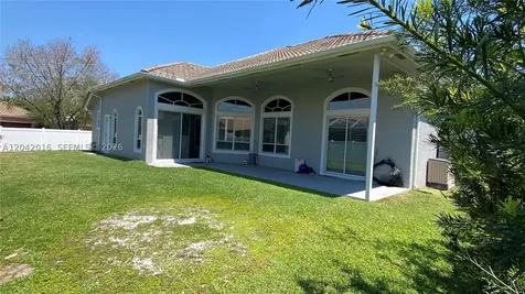 2172 NW 139th Terrace Pembroke Pines FL 33028