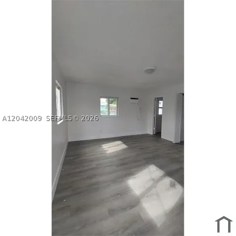 2927 NW 60th Street Miami FL 33142