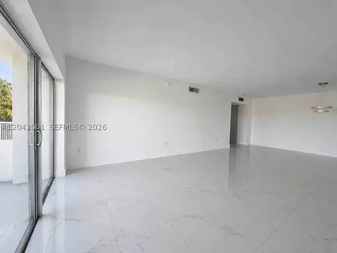 500 Bayview Drive Sunny Isles Beach FL 33160